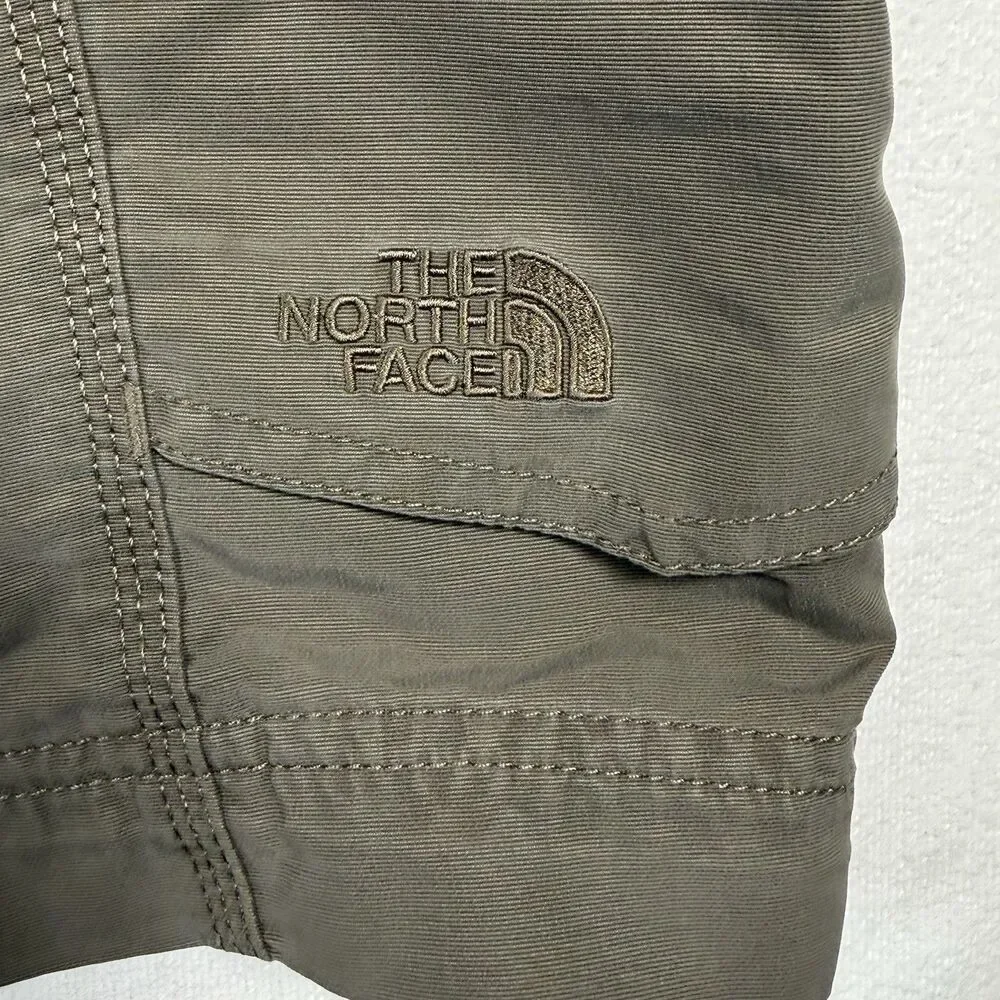 The North Face Cargo Shorts Mens XL Green Outdoor Hiking Belted Utility 10”